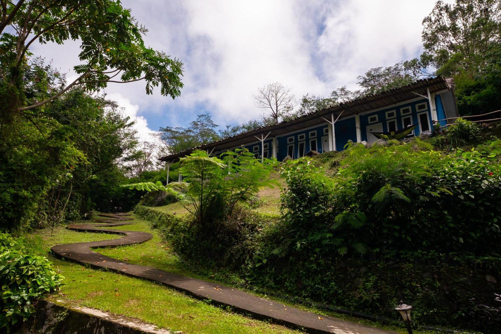 Manulalu B&B Bajawa Экстерьер фото